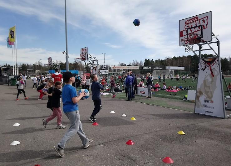 pirkka street basket